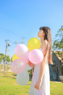 艾曼妞